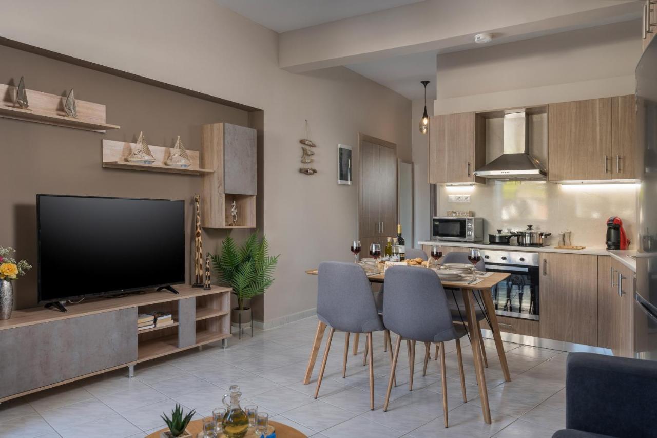 Floral Beach Apt With Lux Extras & Special Treats Kolymbari Exterior foto