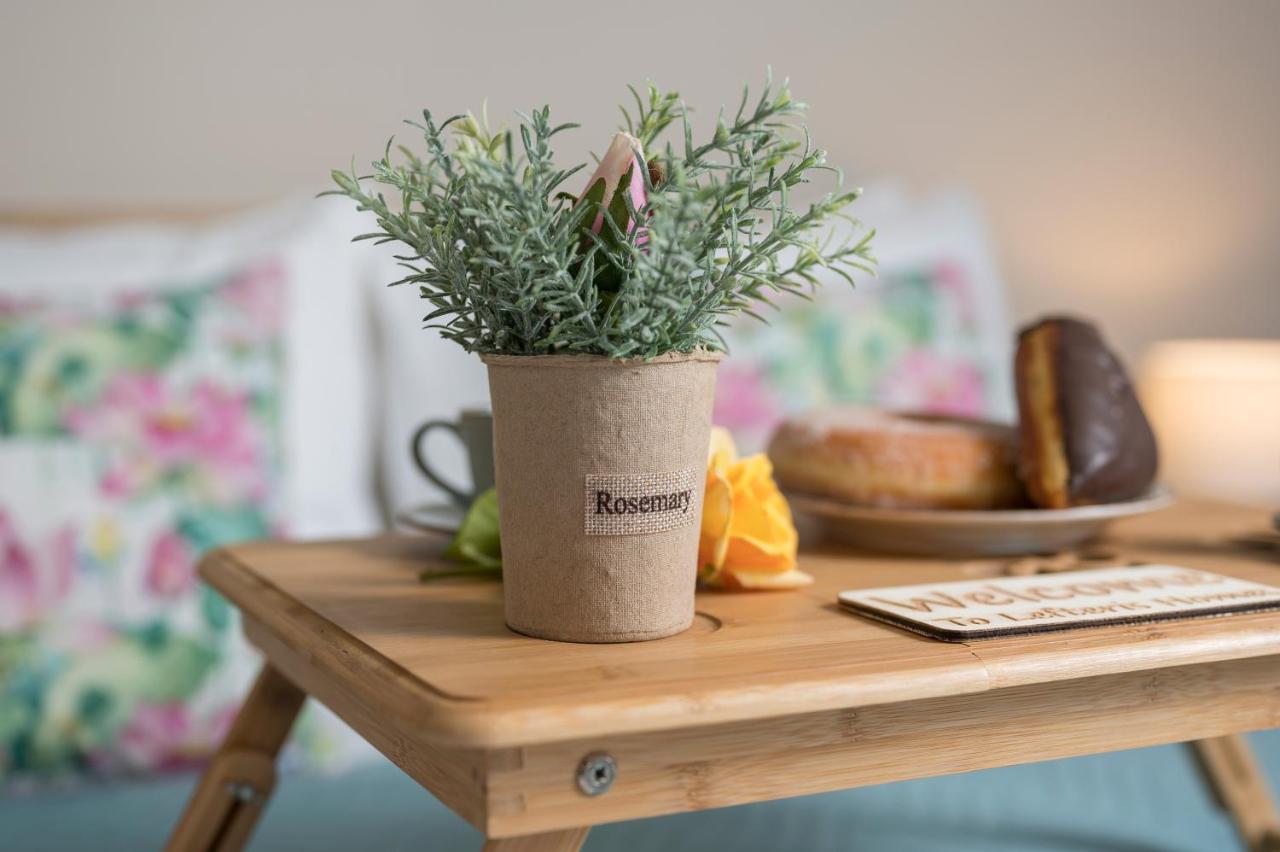 Floral Beach Apt With Lux Extras & Special Treats Kolymbari Exterior foto
